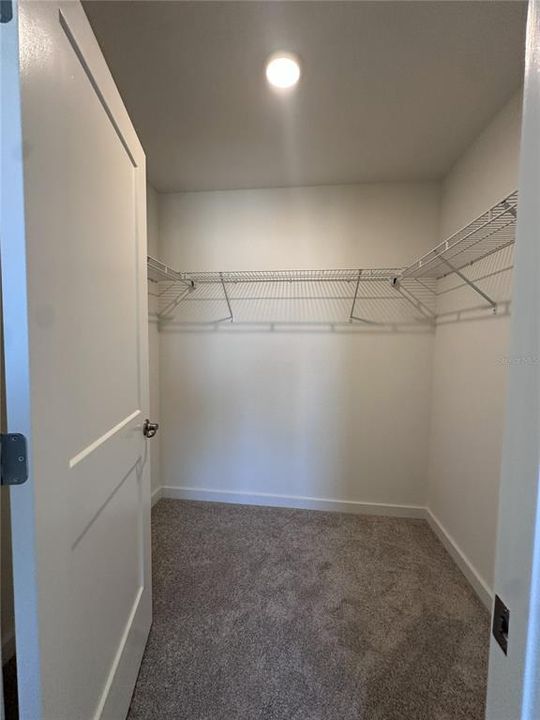 For Rent: $2,400 (3 beds, 2 baths, 2059 Square Feet)