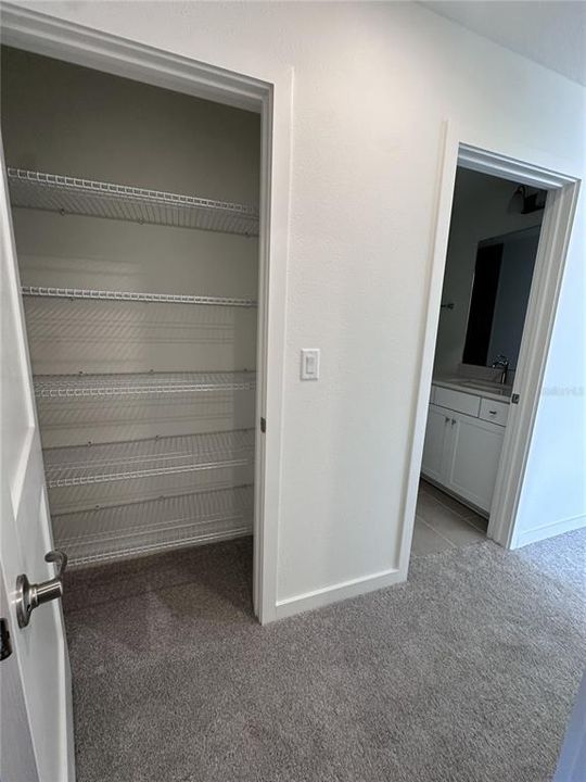 For Rent: $2,400 (3 beds, 2 baths, 2059 Square Feet)