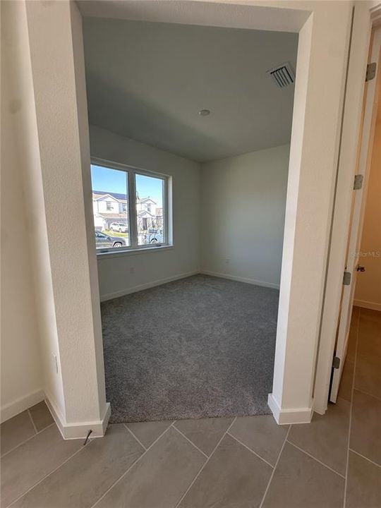 For Rent: $2,400 (3 beds, 2 baths, 2059 Square Feet)