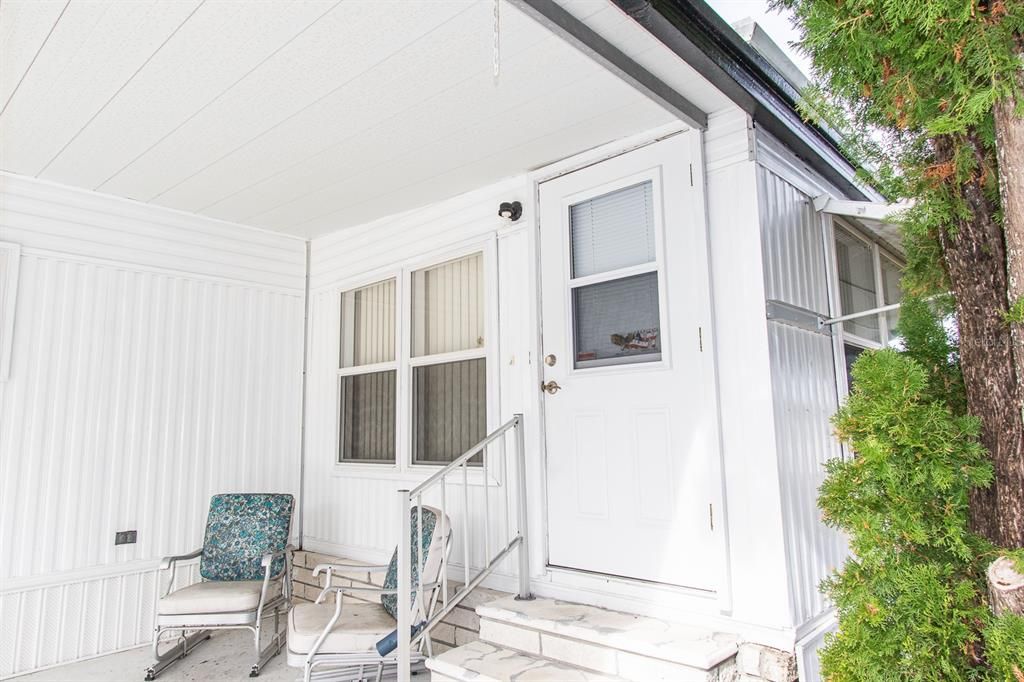 For Sale: $199,000 (2 beds, 2 baths, 1472 Square Feet)