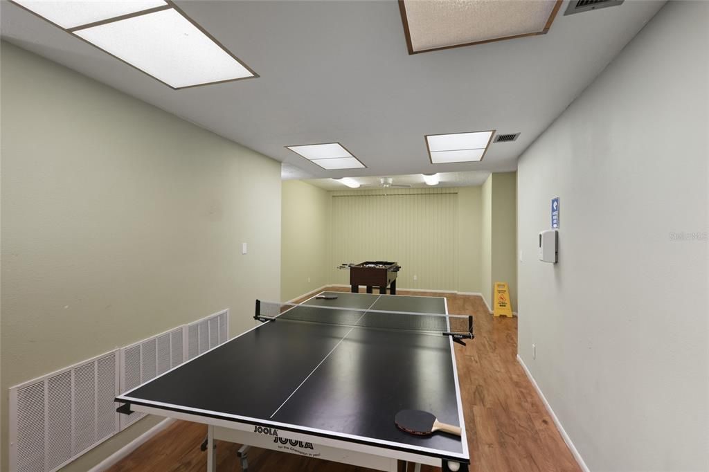 待售: $530,000 (2 贝兹, 2 浴室, 1072 平方英尺)