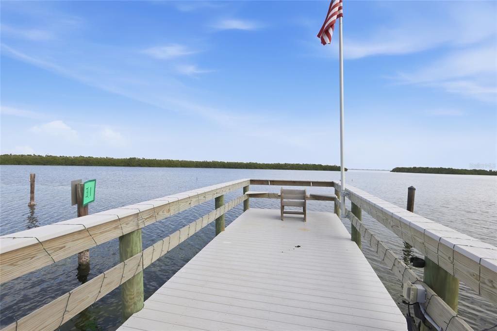 待售: $530,000 (2 贝兹, 2 浴室, 1072 平方英尺)