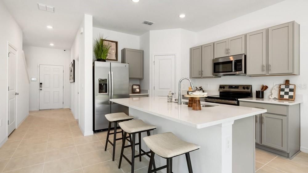 For Sale: $342,029 (3 beds, 2 baths, 1373 Square Feet)