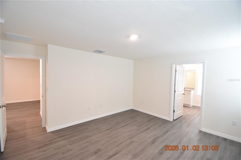 En Renta: $2,695 (4 camas, 2 baños, 2305 Pies cuadrados)