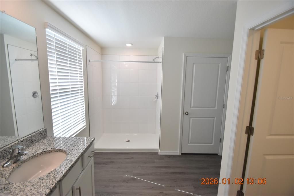 En Renta: $2,695 (4 camas, 2 baños, 2305 Pies cuadrados)