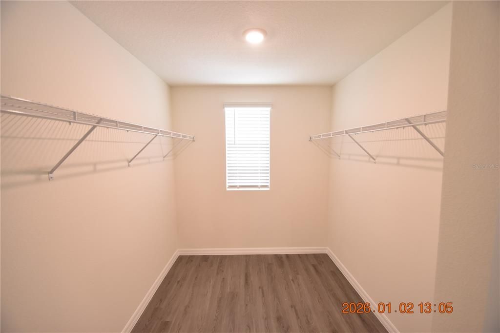 En Renta: $2,695 (4 camas, 2 baños, 2305 Pies cuadrados)