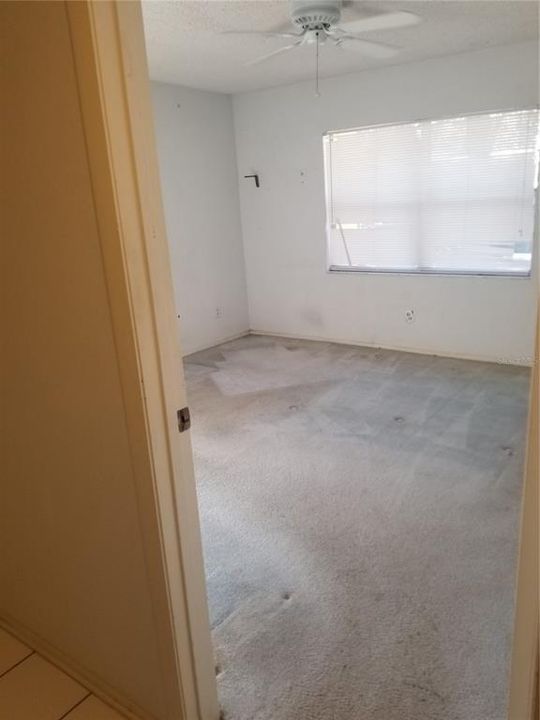 На продажу: $120,000 (2 спален, 2 ванн, 1083 Квадратных фут)