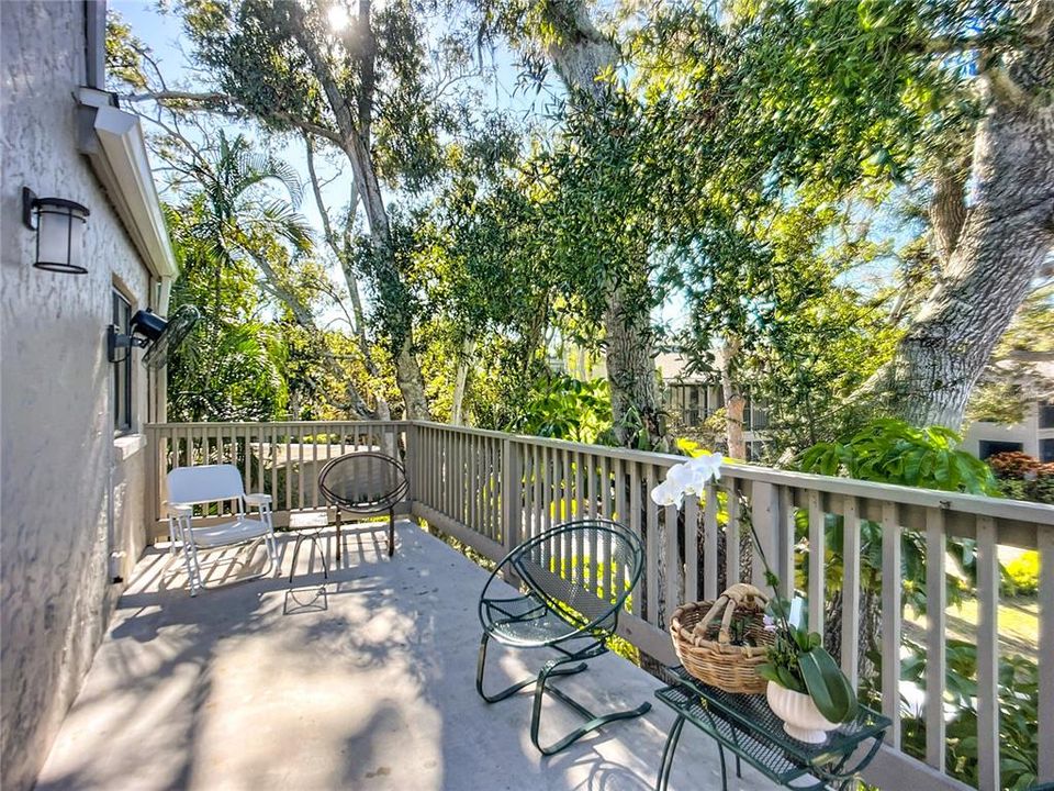 En Venta: $649,800 (3 camas, 2 baños, 1947 Pies cuadrados)