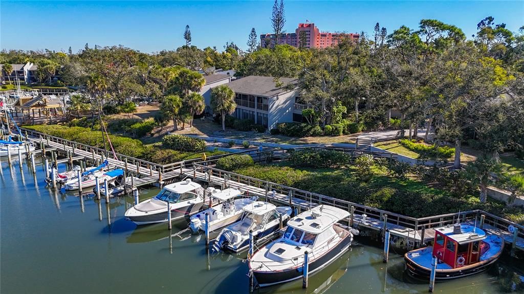 En Venta: $649,800 (3 camas, 2 baños, 1947 Pies cuadrados)