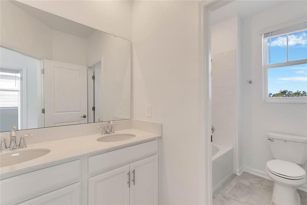 For Rent: $2,498 (4 beds, 3 baths, 2096 Square Feet)