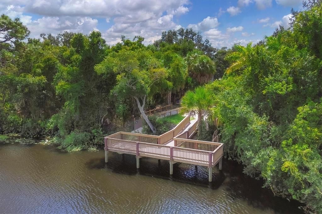 En Venta: $729,000 (4 camas, 3 baños, 2300 Pies cuadrados)