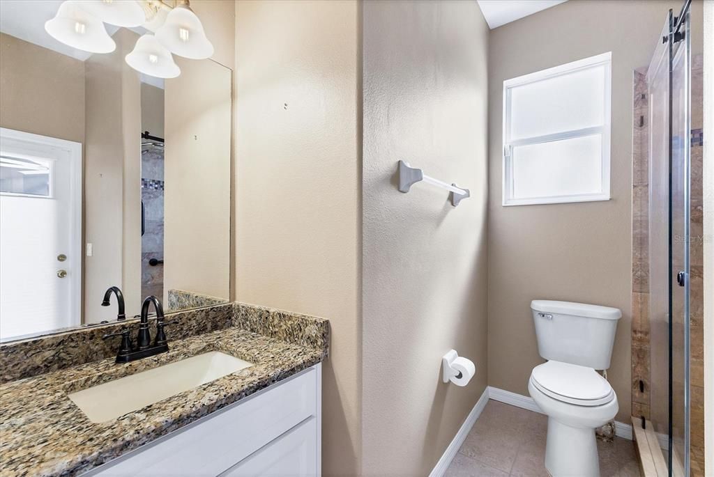 En Venta: $729,000 (4 camas, 3 baños, 2300 Pies cuadrados)