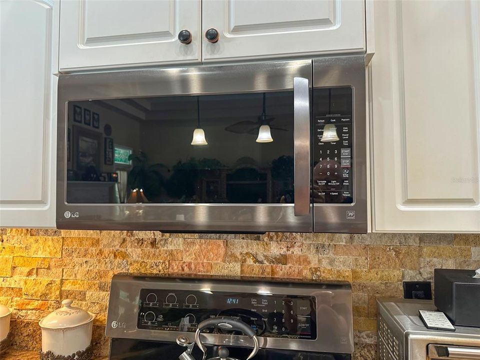 На продажу: $539,900 (3 спален, 2 ванн, 2267 Квадратных фут)