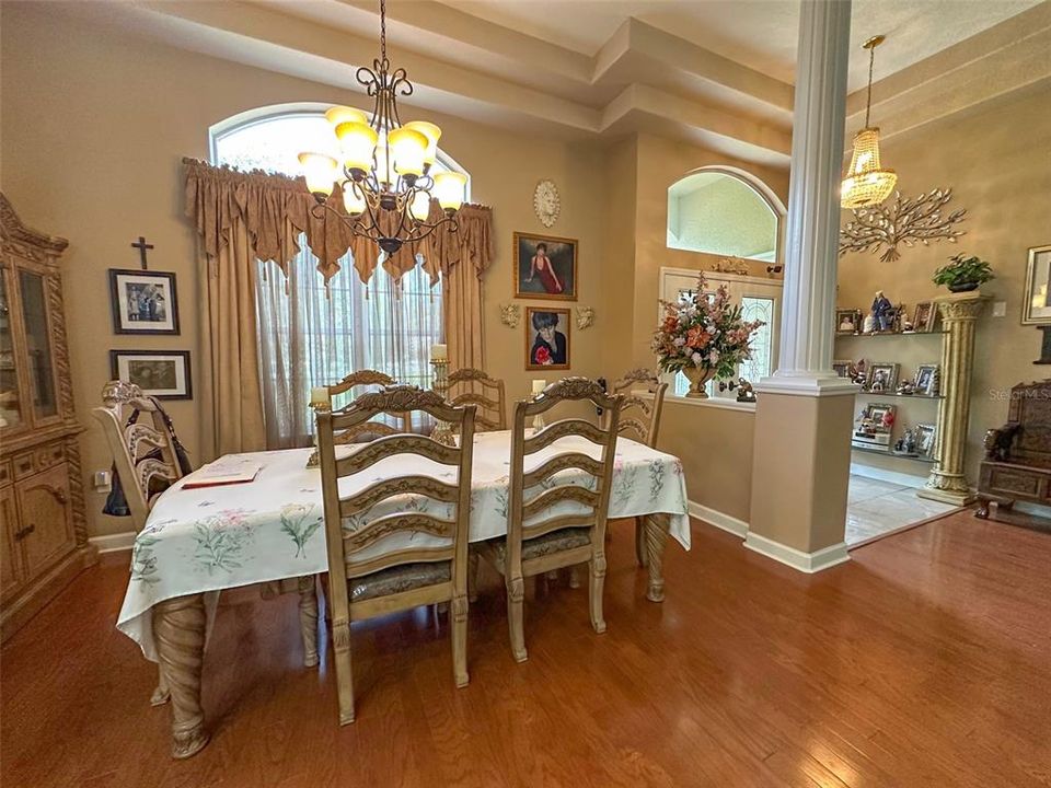 На продажу: $539,900 (3 спален, 2 ванн, 2267 Квадратных фут)