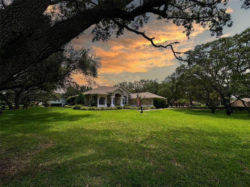 На продажу: $539,900 (3 спален, 2 ванн, 2267 Квадратных фут)