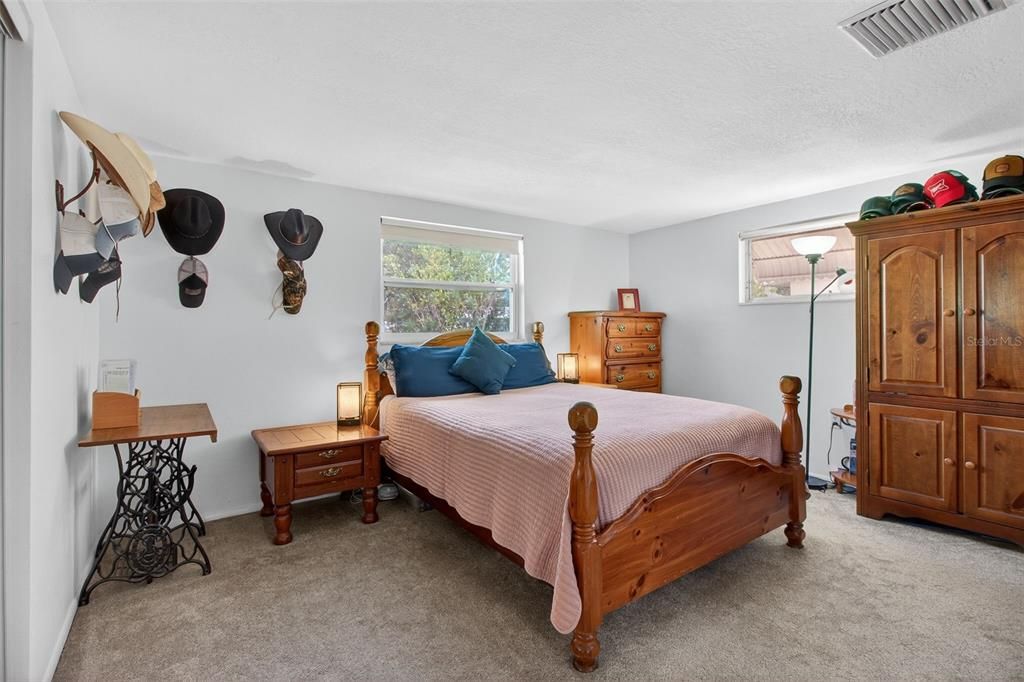 En Venta: $259,000 (3 camas, 2 baños, 1056 Pies cuadrados)