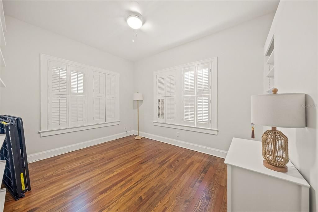 待售: $1,195,000 (4 贝兹, 3 浴室, 2160 平方英尺)