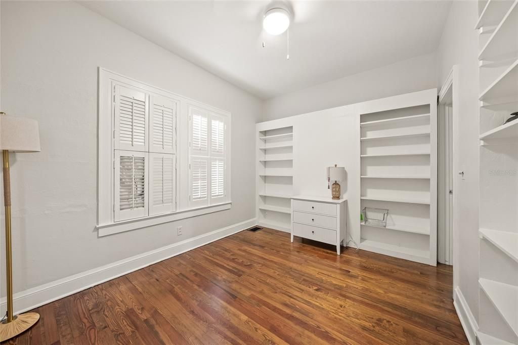 待售: $1,195,000 (4 贝兹, 3 浴室, 2160 平方英尺)