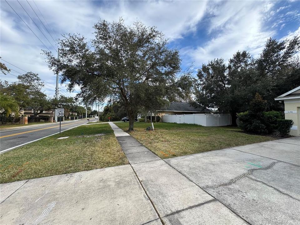 For Sale: $540,000 (4 beds, 2 baths, 2058 Square Feet)