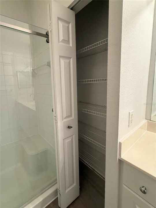 For Rent: $1,725 (2 beds, 2 baths, 1077 Square Feet)