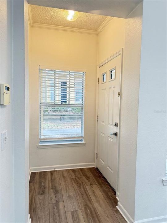 For Rent: $1,725 (2 beds, 2 baths, 1077 Square Feet)