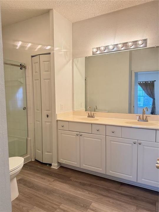 For Rent: $1,725 (2 beds, 2 baths, 1077 Square Feet)