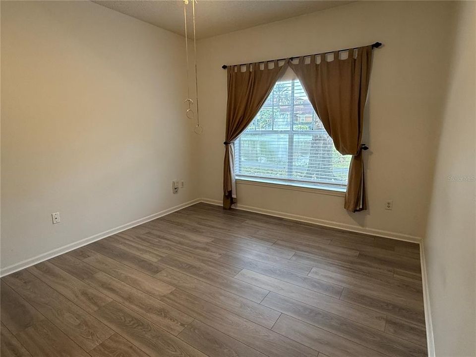 For Rent: $1,725 (2 beds, 2 baths, 1077 Square Feet)