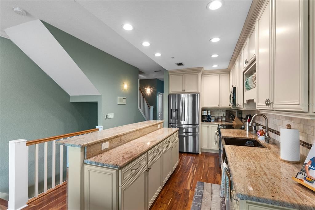 待售: $525,000 (3 贝兹, 3 浴室, 1834 平方英尺)