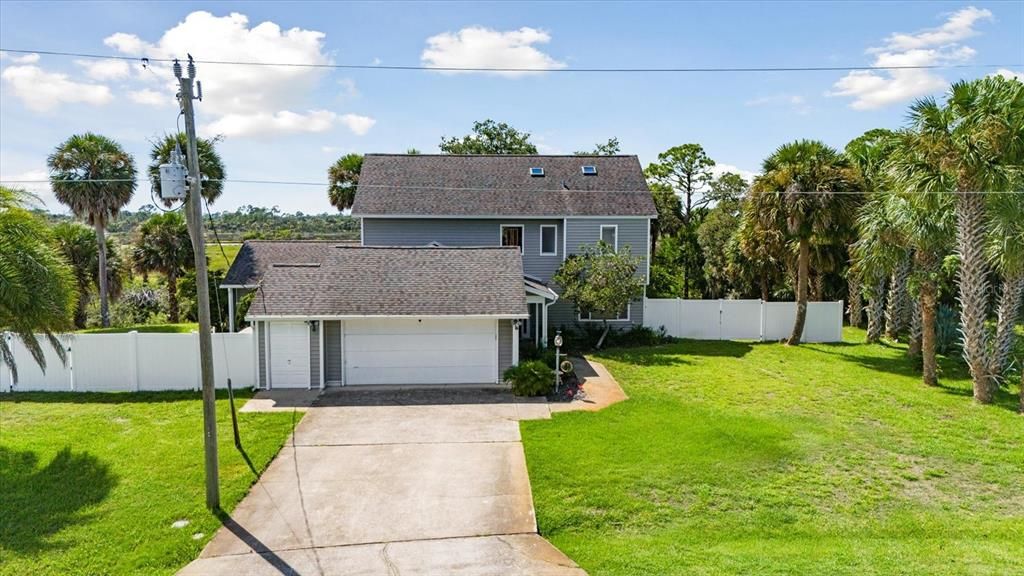 出租: $3,000 (4 贝兹, 3 浴室, 3293 平方英尺)