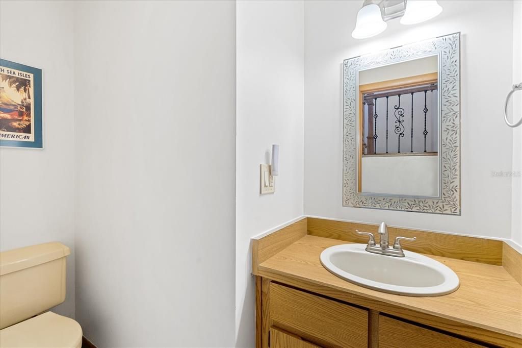 出租: $3,000 (4 贝兹, 3 浴室, 3293 平方英尺)