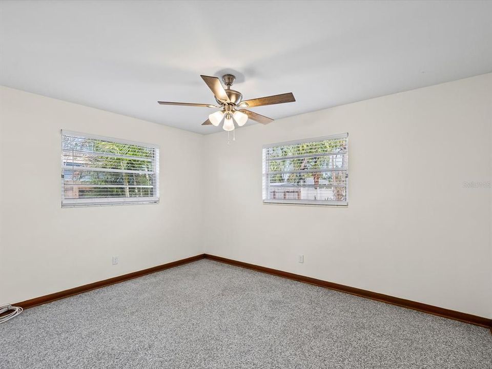 En Venta: $319,000 (3 camas, 1 baños, 925 Pies cuadrados)