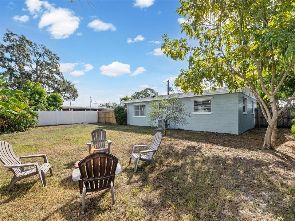 En Venta: $319,000 (3 camas, 1 baños, 925 Pies cuadrados)