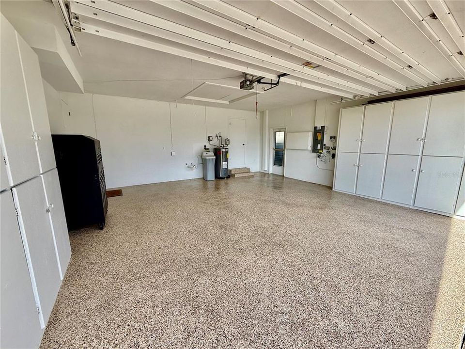 En Venta: $2,500,000 (4 camas, 3 baños, 3492 Pies cuadrados)