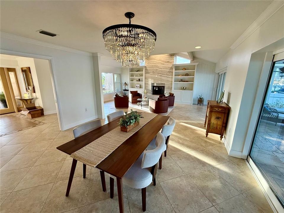 En Venta: $2,500,000 (4 camas, 3 baños, 3492 Pies cuadrados)