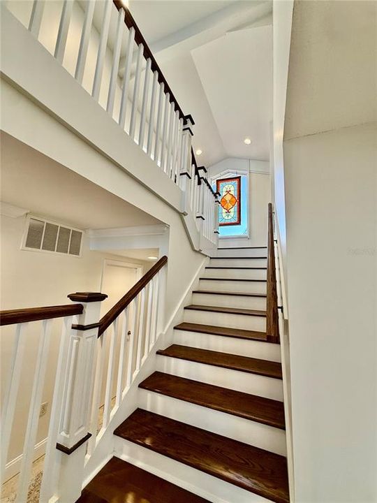 En Venta: $2,500,000 (4 camas, 3 baños, 3492 Pies cuadrados)