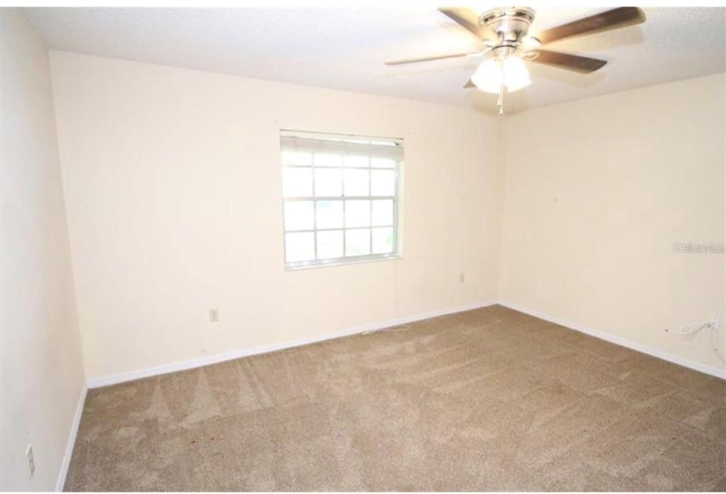 待售: $385,000 (3 贝兹, 2 浴室, 2083 平方英尺)