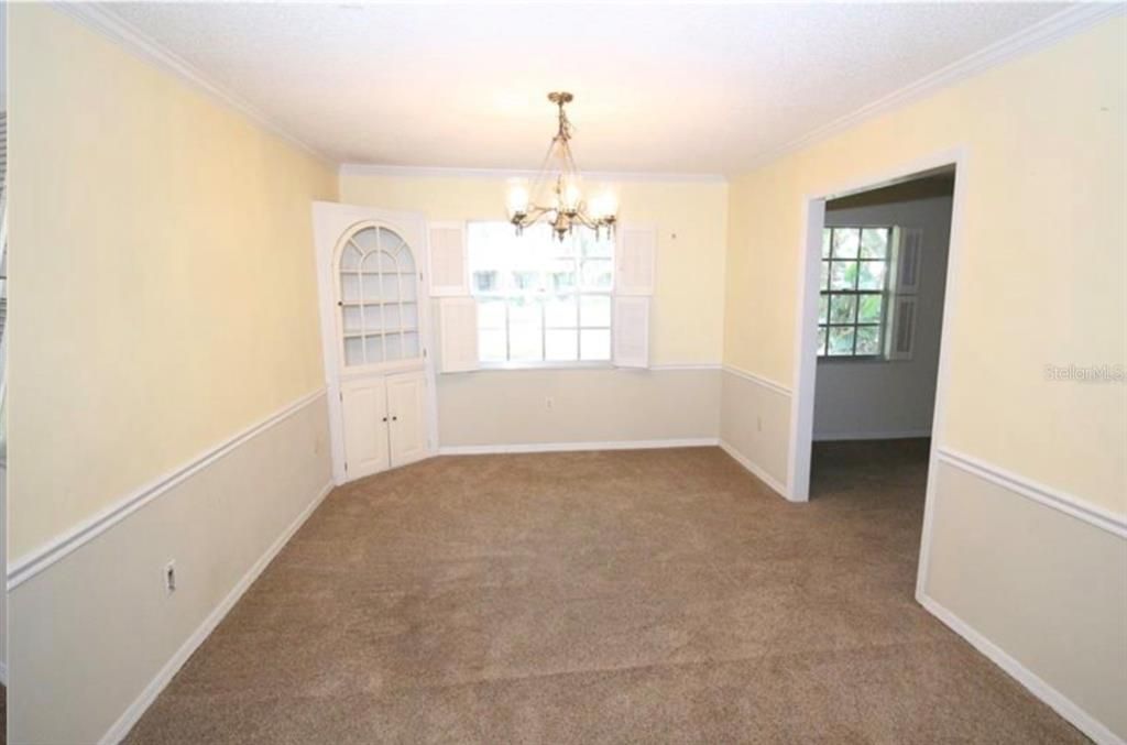 待售: $385,000 (3 贝兹, 2 浴室, 2083 平方英尺)