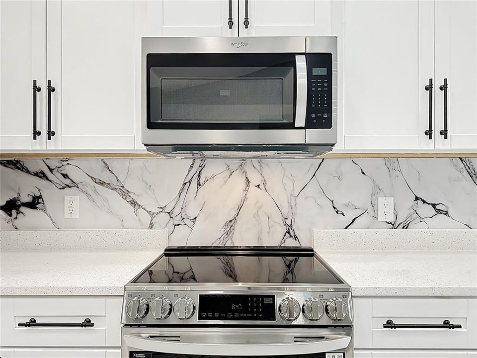 待售: $550,000 (5 贝兹, 3 浴室, 2475 平方英尺)