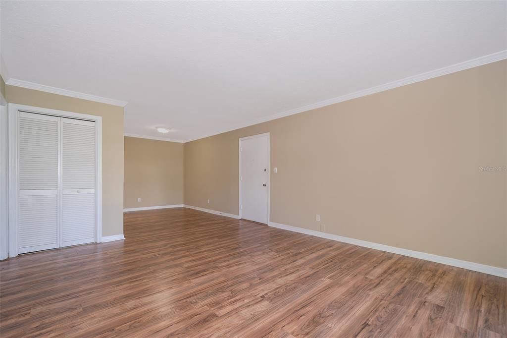 出租: $1,499 (2 贝兹, 2 浴室, 984 平方英尺)