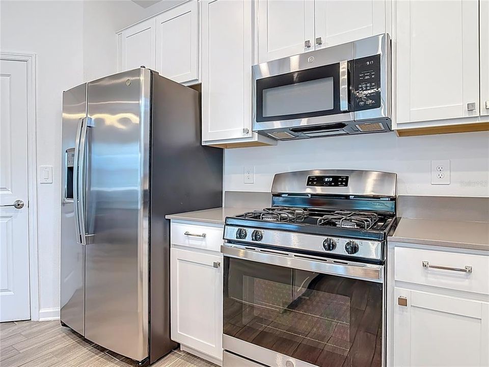 待售: $349,900 (4 贝兹, 2 浴室, 1853 平方英尺)