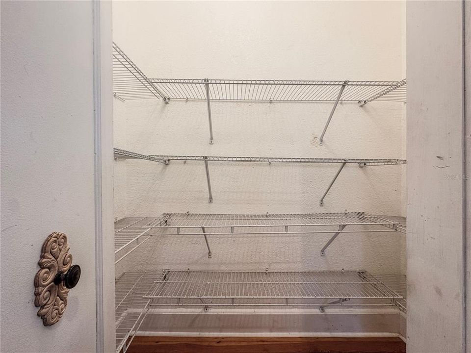 En Venta: $349,900 (3 camas, 2 baños, 1821 Pies cuadrados)