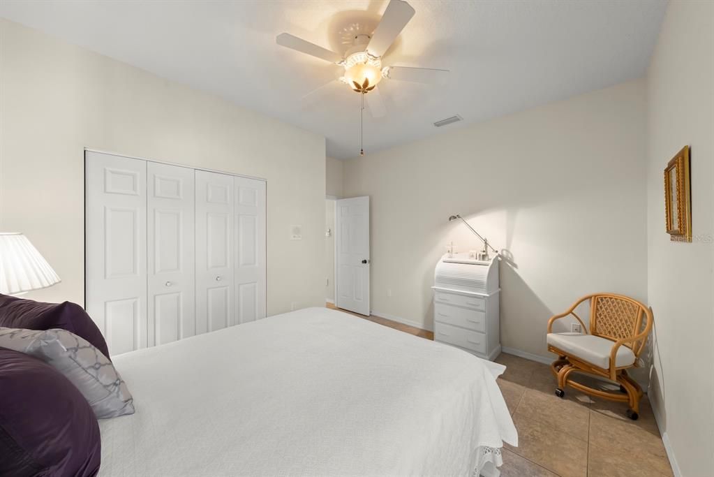 For Sale: $525,000 (3 beds, 2 baths, 2011 Square Feet)