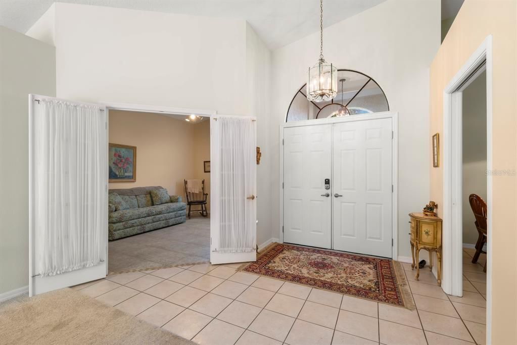 For Sale: $525,000 (3 beds, 2 baths, 2011 Square Feet)