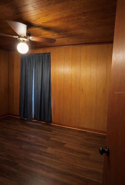 For Rent: $2,000 (3 beds, 2 baths, 1220 Square Feet)