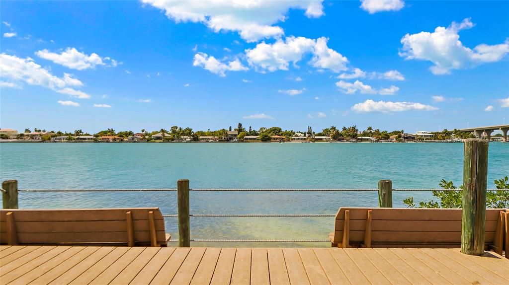 待售: $649,900 (2 贝兹, 2 浴室, 1160 平方英尺)