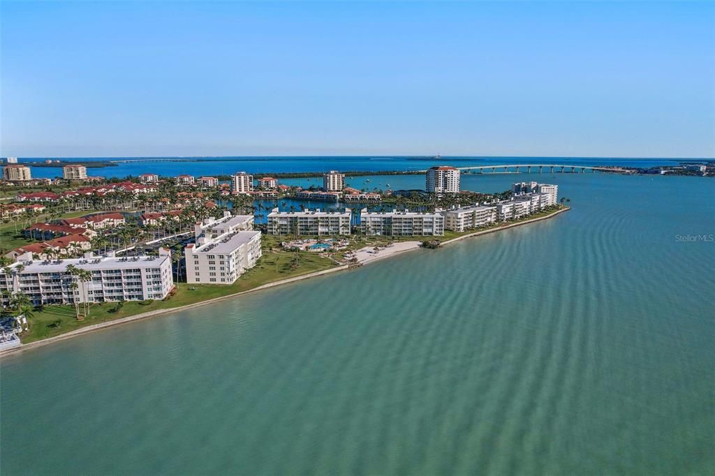 待售: $649,900 (2 贝兹, 2 浴室, 1160 平方英尺)