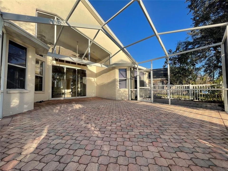 En Renta: $2,850 (4 camas, 2 baños, 2051 Pies cuadrados)