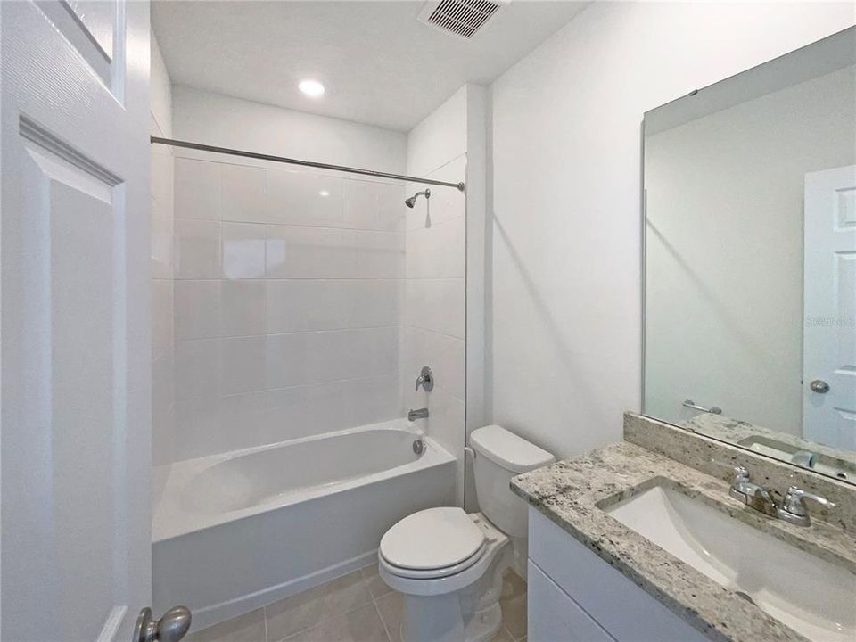 For Sale: $365,000 (4 beds, 3 baths, 2631 Square Feet)