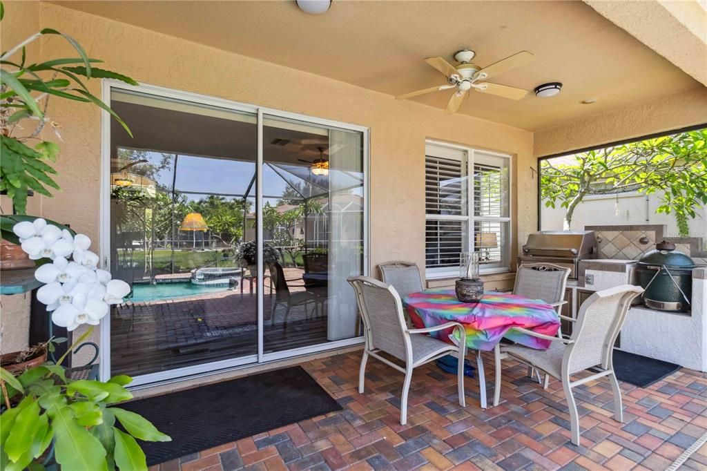 For Sale: $569,000 (3 beds, 2 baths, 1791 Square Feet)