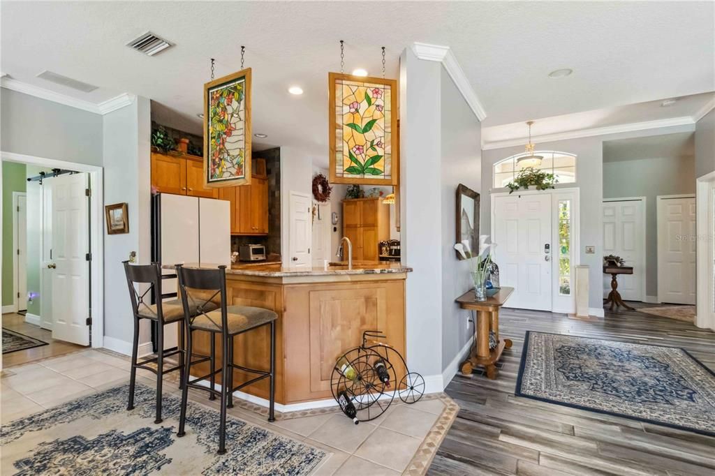 For Sale: $569,000 (3 beds, 2 baths, 1791 Square Feet)